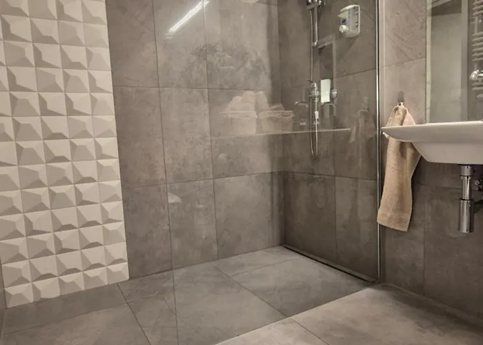 Daire Garbary 100 White Apartment, Free Parking, Self Check-in 24h, Air-conditioning